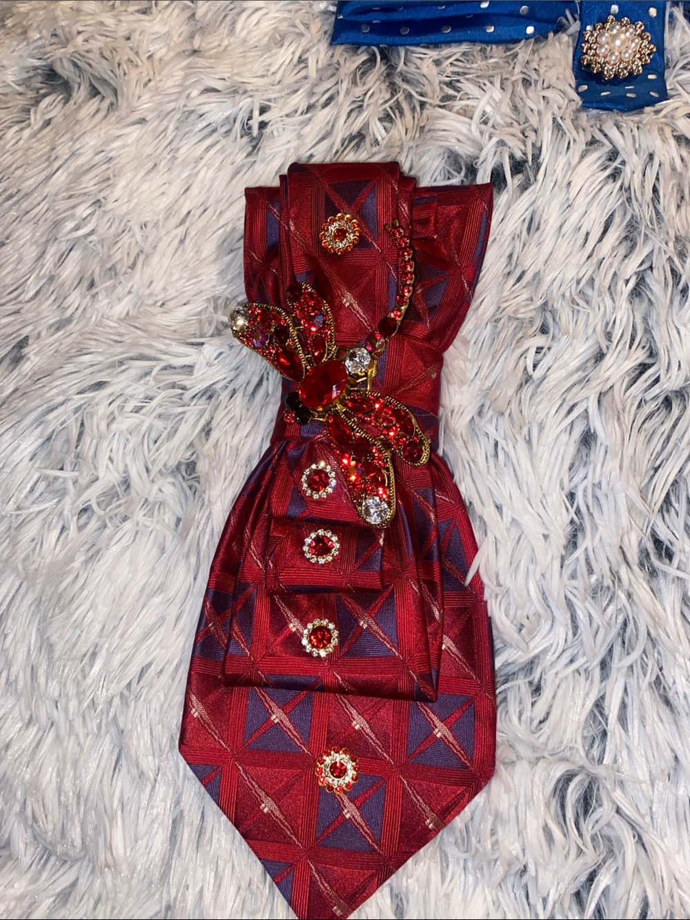 TIE BROOCHES